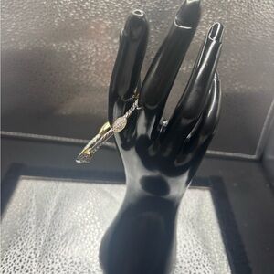 Elegant Gold and Silver Bracelet magnetic clasp.